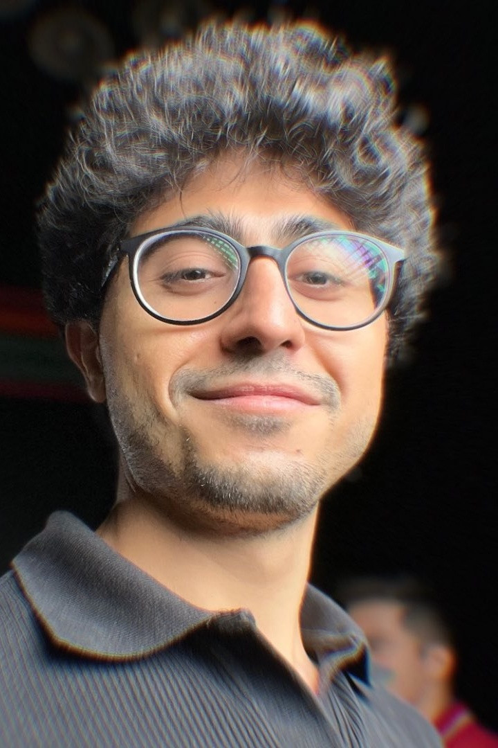 Süleyman Süleymanzadə as Elshad in Sevgisizlər