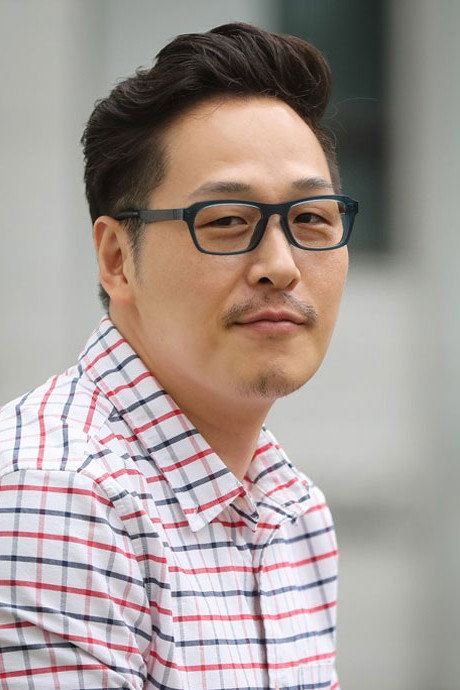 김풍 as Self in Chef & My Fridge