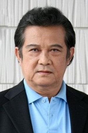 Jerasak Pinsuwan as Sakda in Nai Roy Ruk