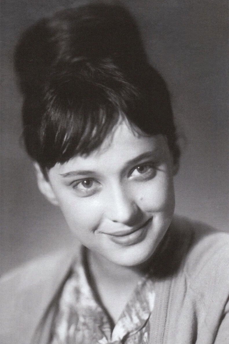 Ирина Печерникова as Lyolya in 34th Express