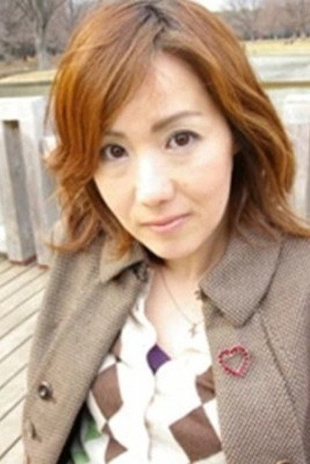 荘真由美 as Eri Arizawa (voice) in Saint Seiya: Evil Goddess Eris