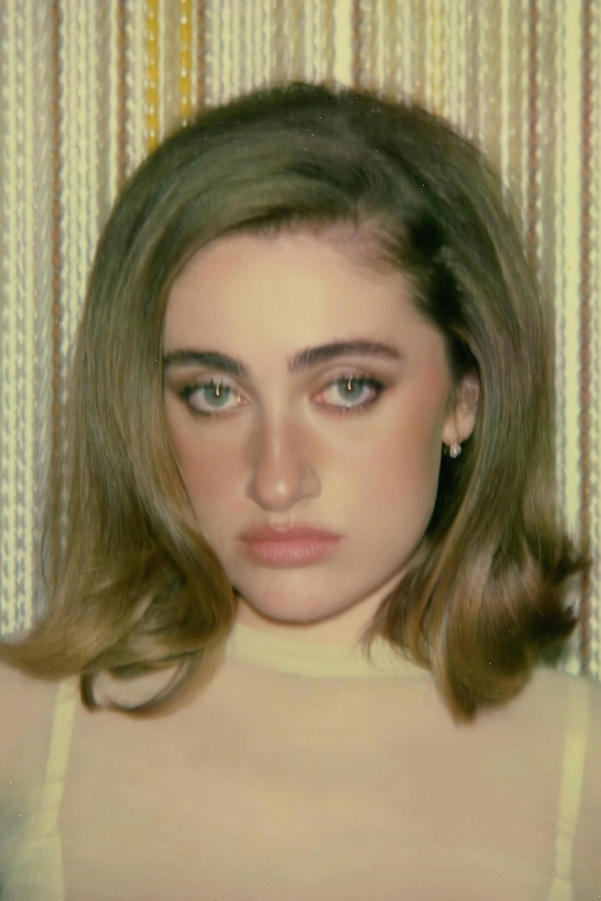 Rachel Sennott as Hannah Rosen in Tahara