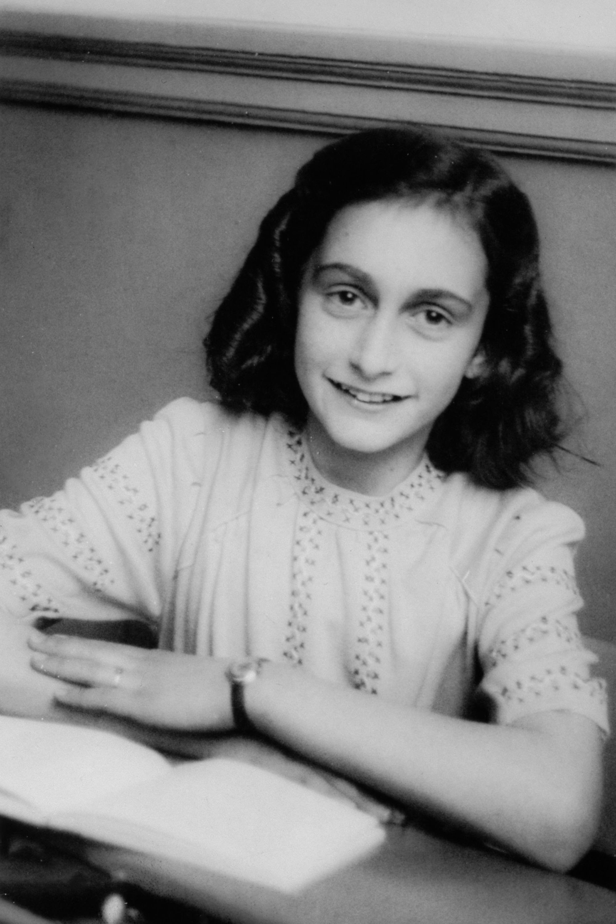 Anne Frank as Self in #AnneFrank. Parallel Stories