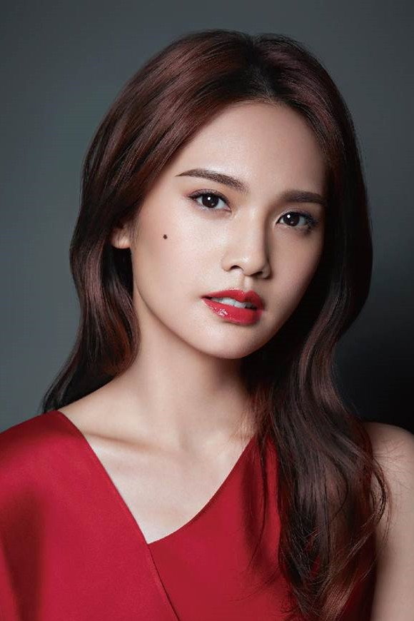 楊丞琳 as Xiao Xiao in Lavender