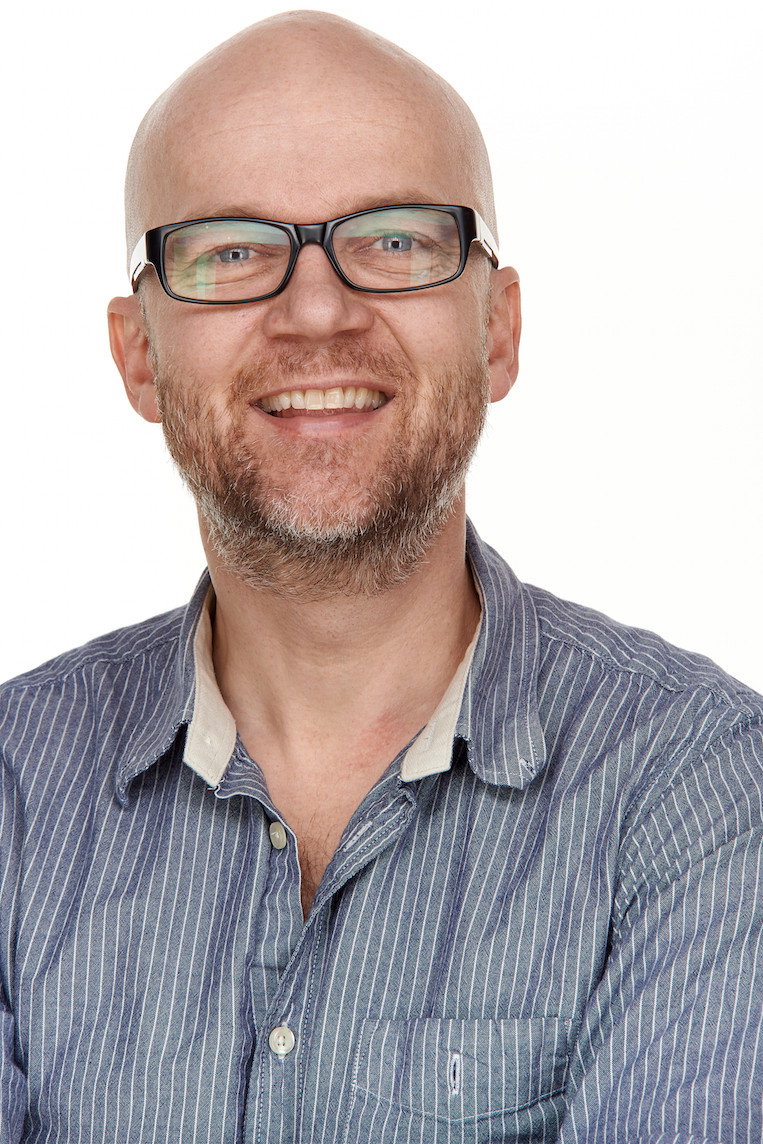 Fredrik Steen as Otto Oter (voice) in Bold Eagles