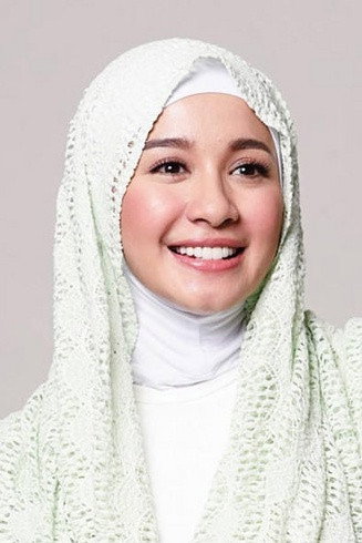 Laudya Cynthia Bella as Stella in The Chanting 3