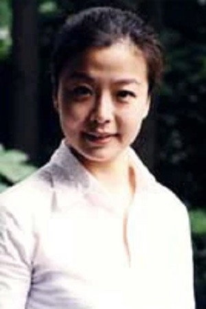 Mingmei Huang as 陈小梅 in 孽缘