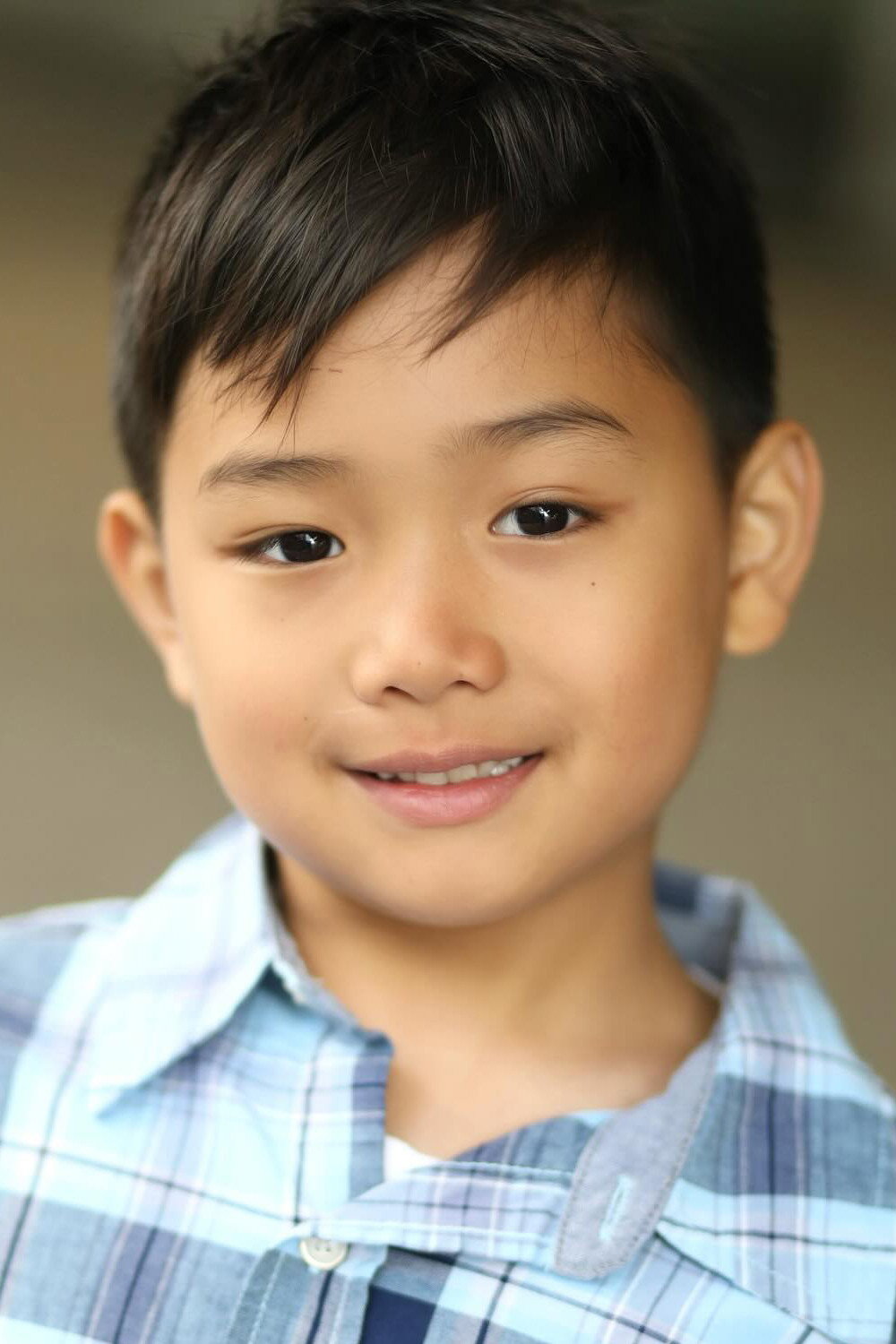 Everest Talde as Kai Saiga in Dear Stranger