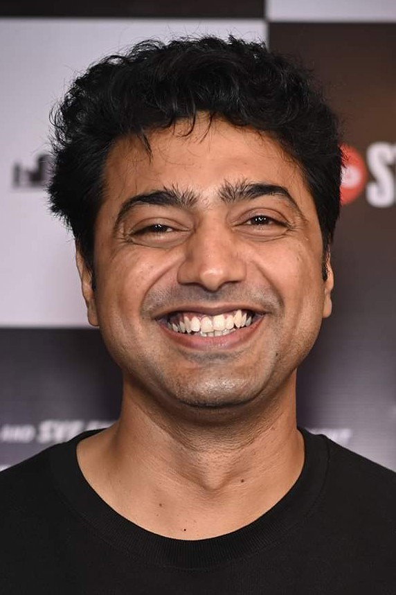 Dev as Byomkesh in Byomkesh O Durgo Rohosyo
