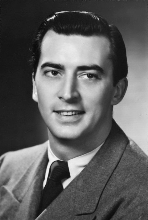 John Baragrey as Dan Hollis / Sam Hollis in Pardners
