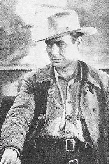 Paul Sutton as Jim Sayres in Rio Grande Ranger