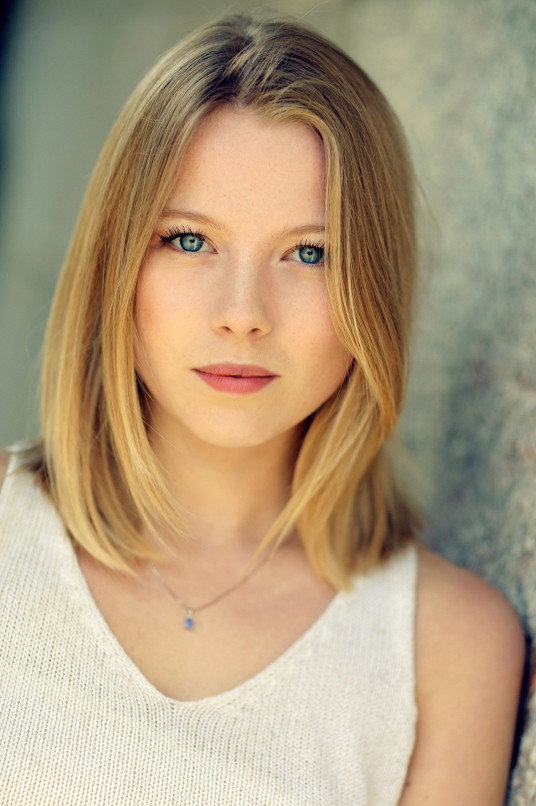 Charlotte Beaumont as Jennifer in The Windmill Massacre