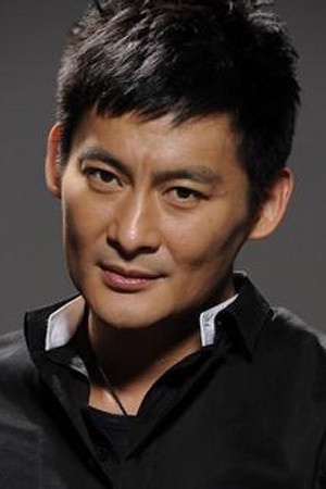 Jing Gangshan as Pang Lixin in 战魂
