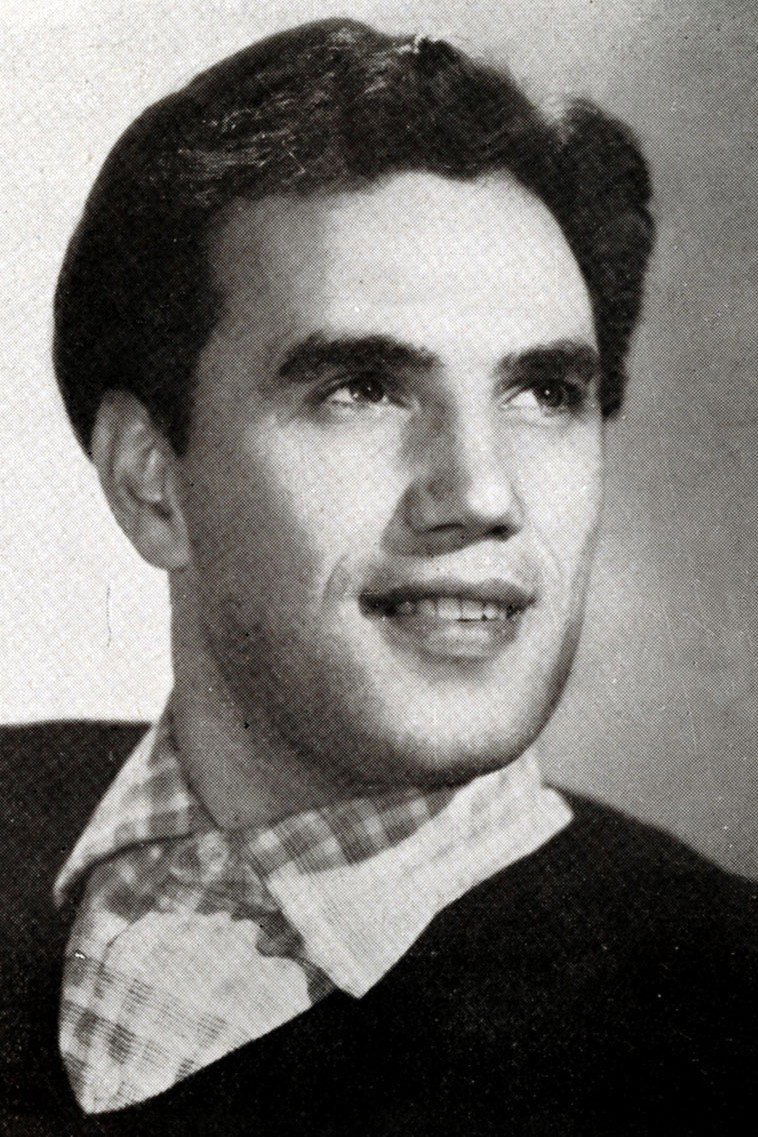Renato Terra as Gladiator Trainer in Alone Against Rome