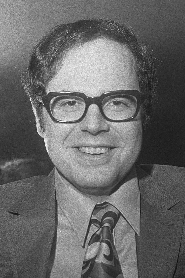 Harry Kümel as Self in De droomproducenten