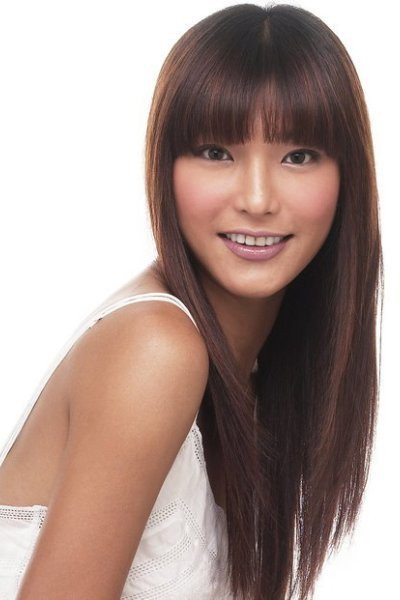 Celest Chong as Olivia in The Man in the Shadows