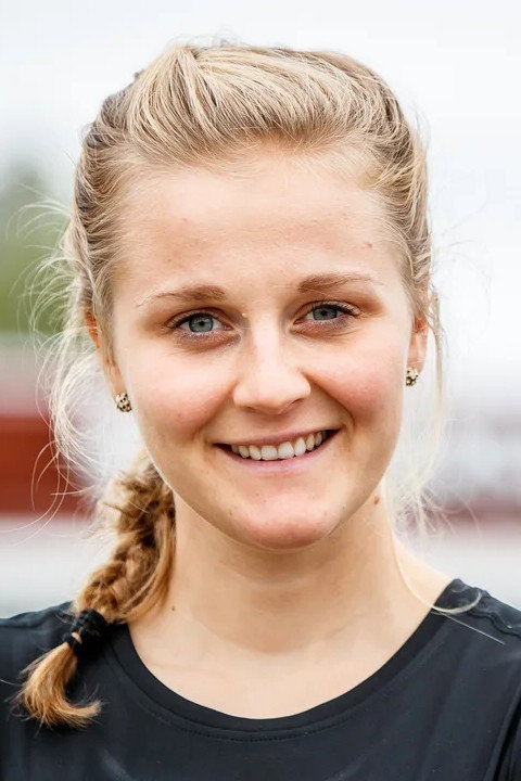 Stina Nilsson as Self - Contestant in Landskampen