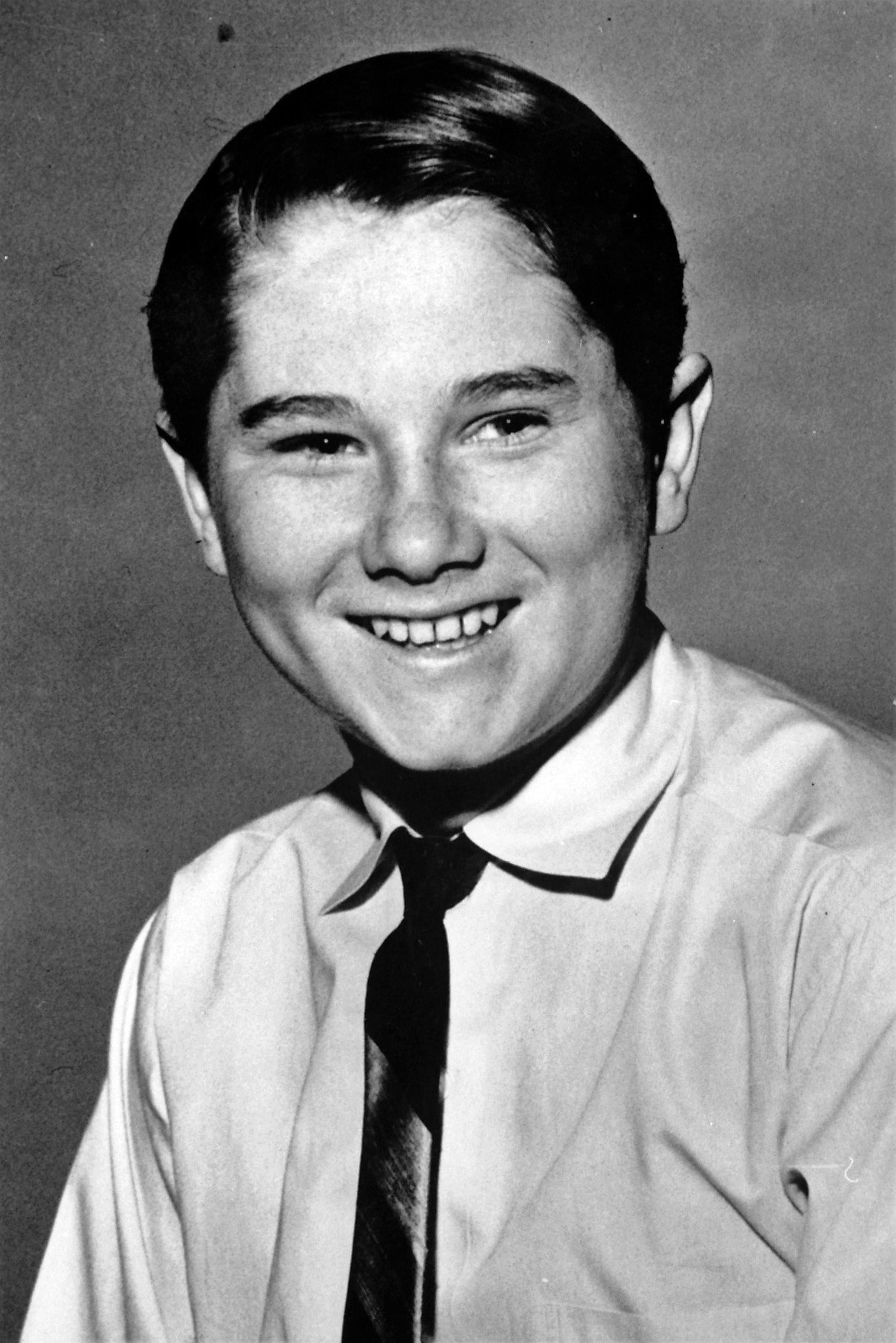 Kevin Corcoran as Jonathan Feather in Mooncussers
