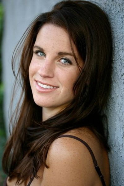 Emily Ann Lloyd as Sarah Kramer in Something So Right