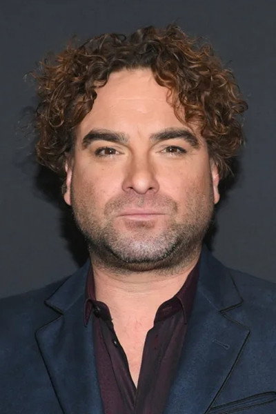 Johnny Galecki as John Marshall in Blind Faith