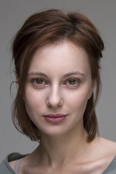 Маруся Климова as Мария Мельникова (секретарь Полякова) in Mylodrama