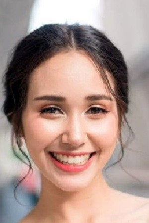 Giada Intorre as Phloen in My Beloved (?) In-law