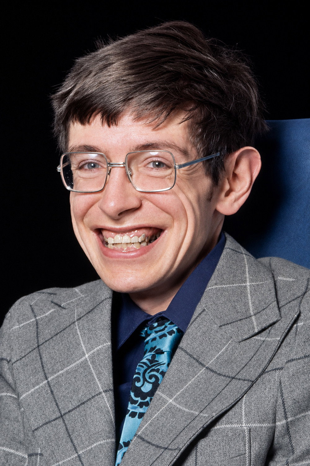 Stephen Hawking as Self - Host in Masters of Science Fiction