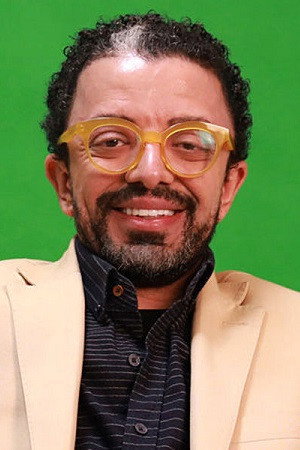 Farzin Mohades as Ali in Terrestrial Verses