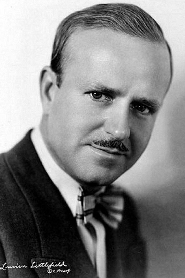 Lucien Littlefield as Connie Potts in The Little Clown