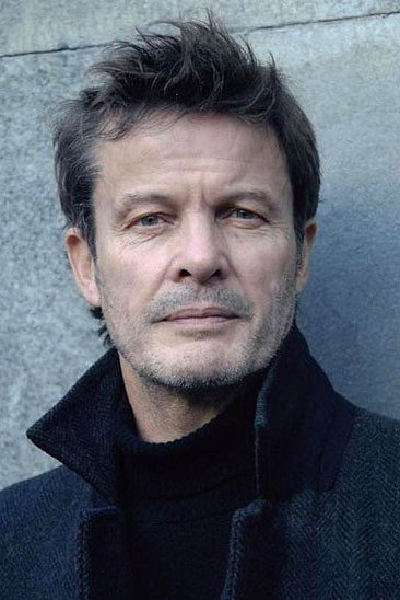 François Duval as Guillaume in La Chambre des dames