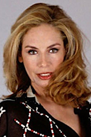 Tiziana Pini as Giannina in Merry Christmas... Happy New Year