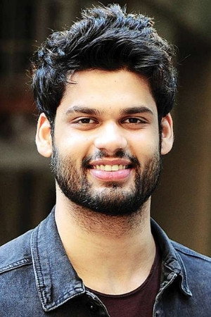 Karan Kapadia as Hanif in Blank