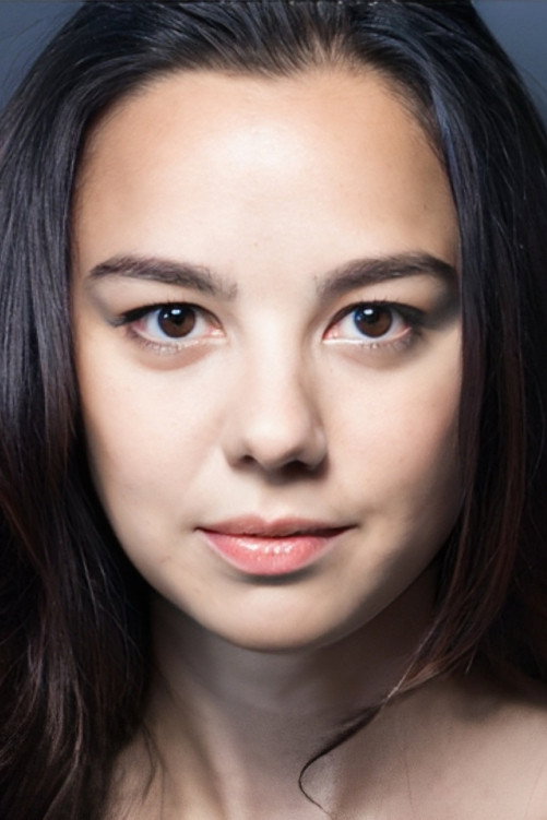 Su Olgaç as Zeynep Soysal in Not Defteri