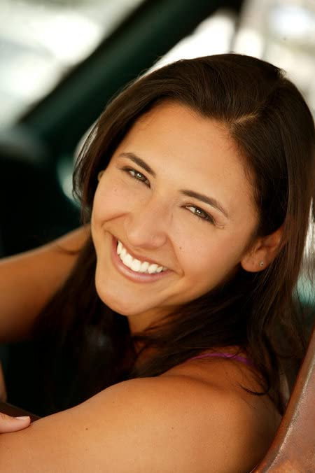Loreni Delgado as Young Mommee in Hollywood Familia