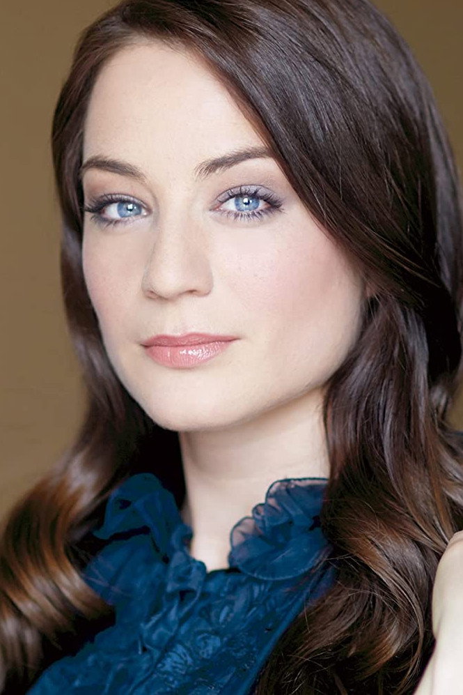 Lara Gilchrist as Invisible Woman (voice) in Fantastic Four: World's Greatest Heroes