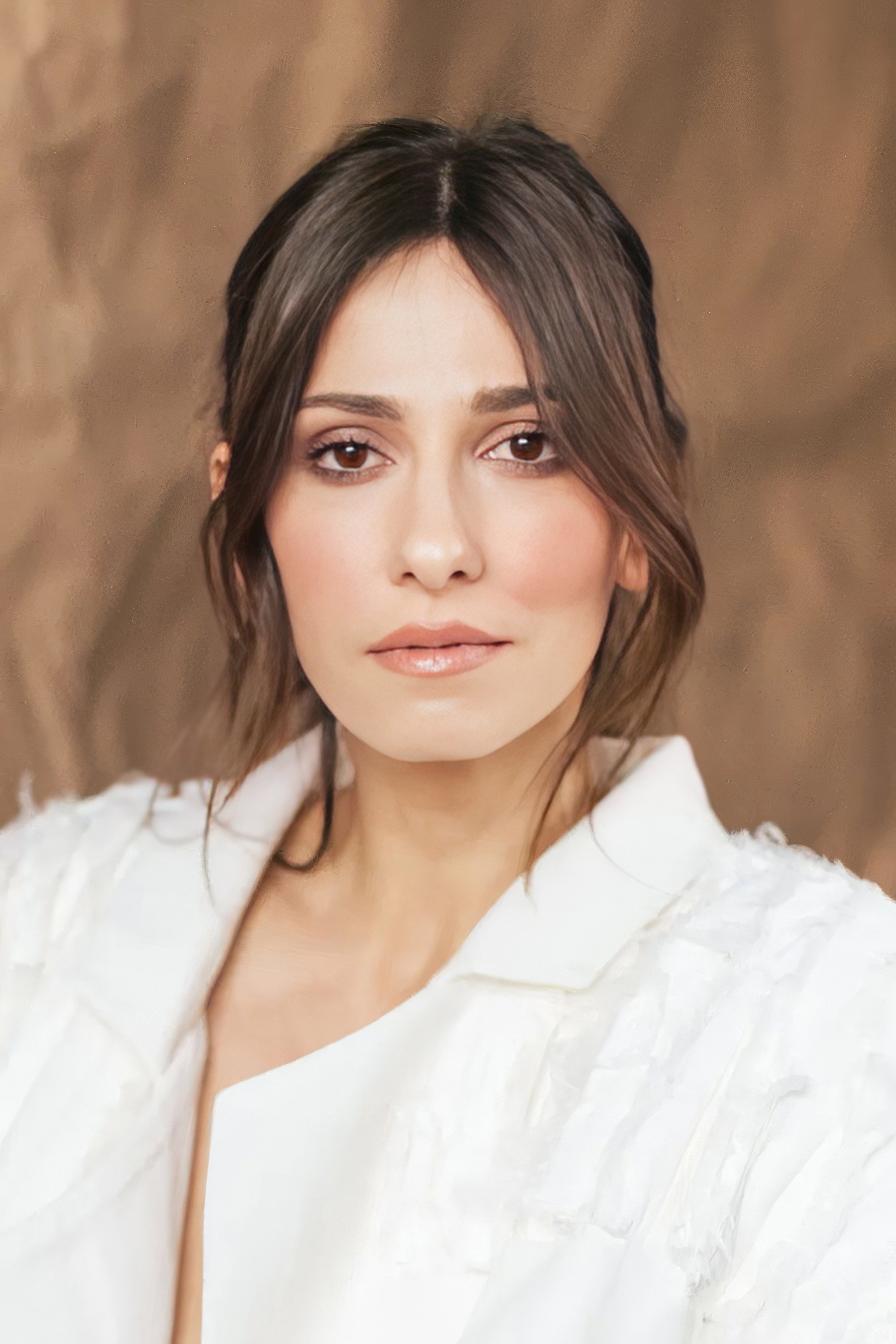 Dana Rogoz as Mo' in Mo