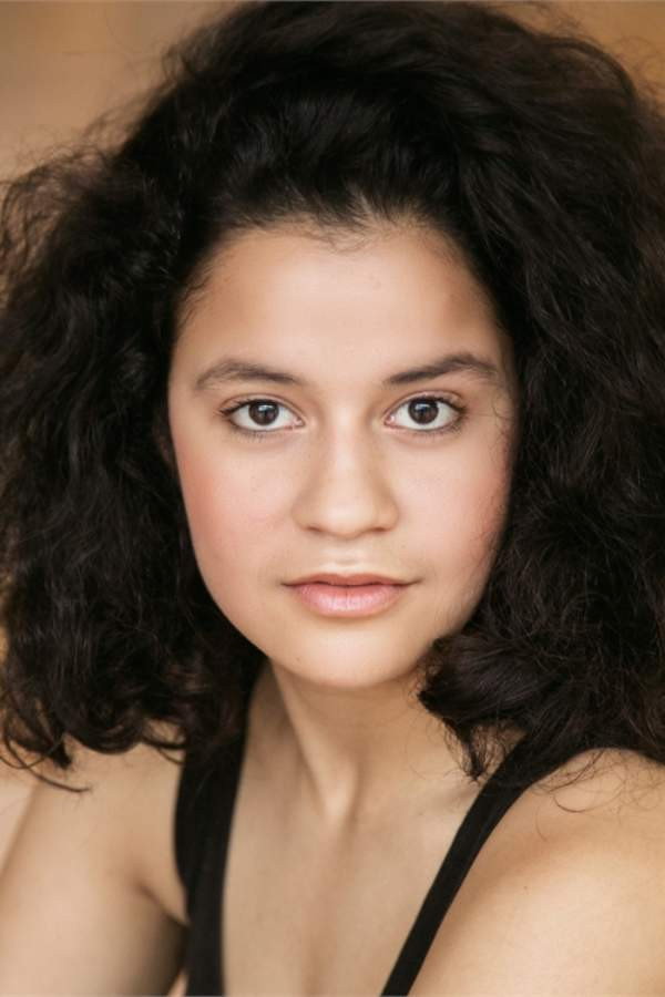 Ana Scotney as Wendy in God's Favorite Idiot