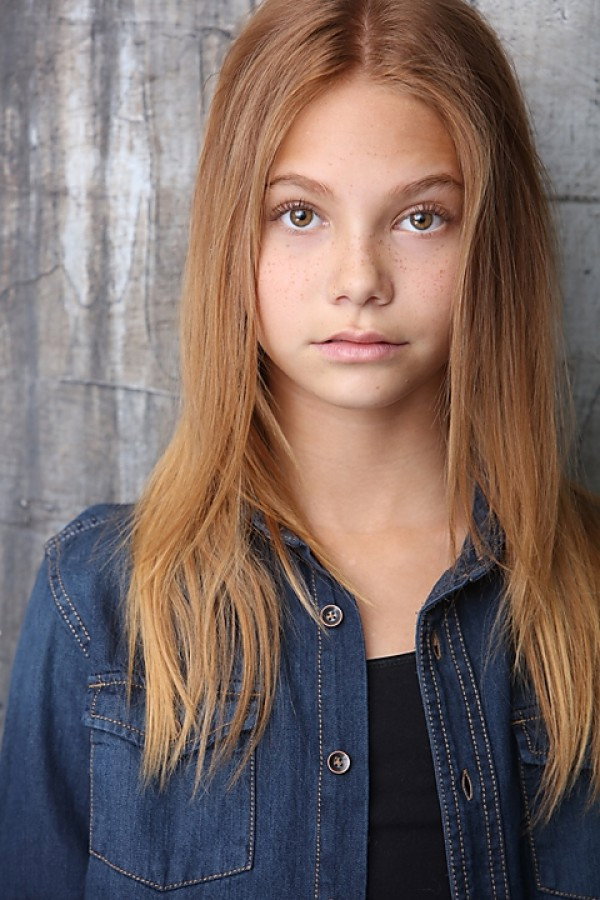 Nadia Turner as Jenna in Total Eclipse