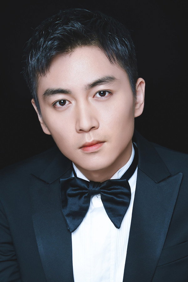 陈晓 as Shen Xingyi in Nothing Gold Can Stay