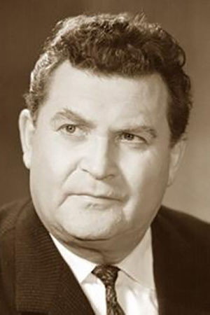 Борис Ситко as Innokenty Dymov in Height
