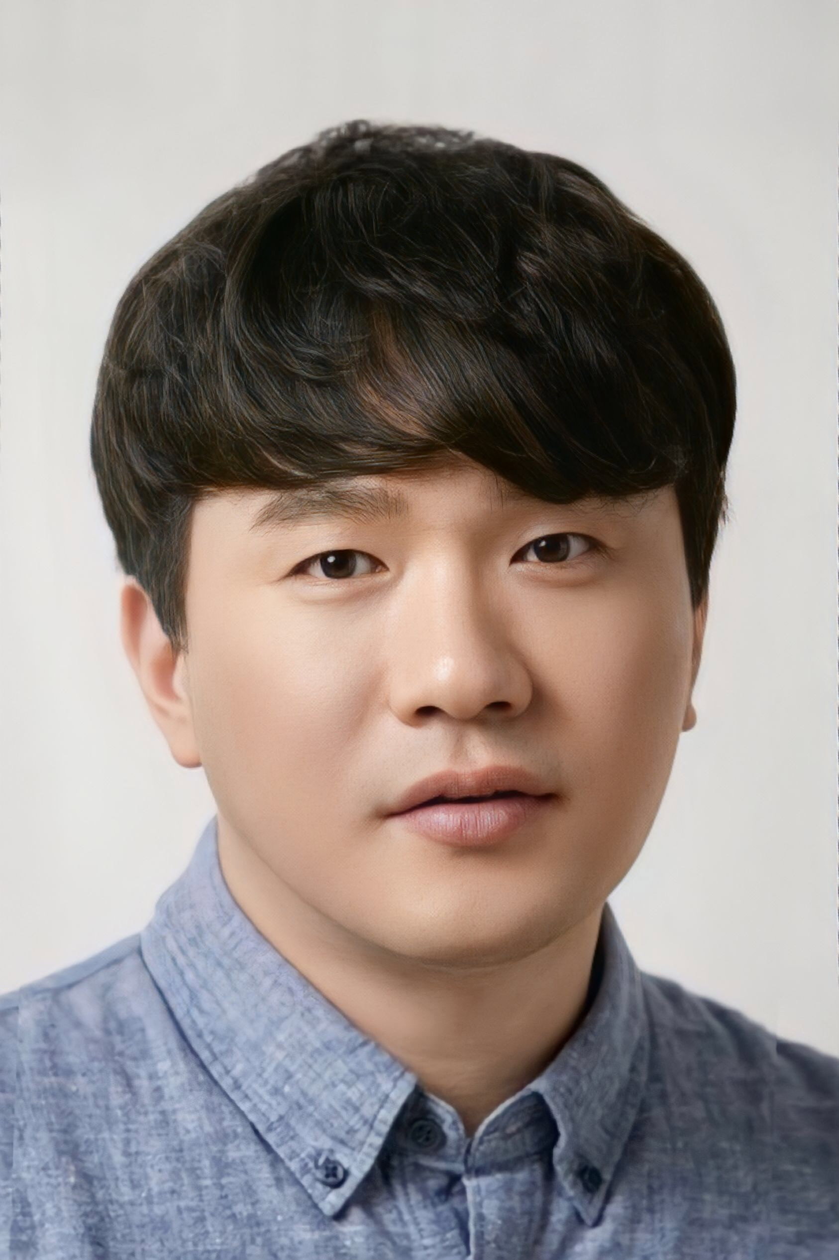 신동훈 as [Director] in That Sun in the Sky