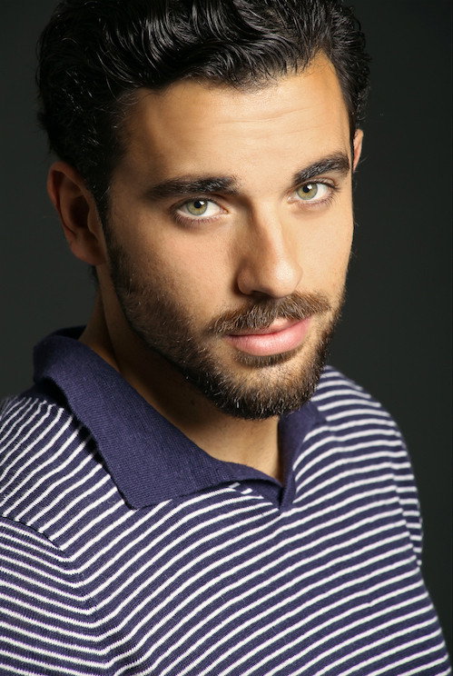 José Pablo Minor as Luis in Plan V