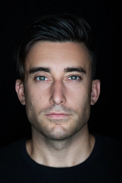 Phil Wickham as Self in Christmas with The Chosen: The Messengers