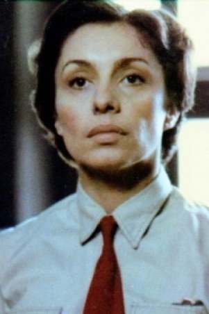 Teresa Marczewska as matka Alexa i Wiktora in Egzekutor