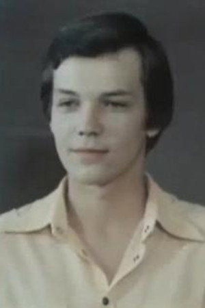 Геннадий Скоморохов as Sergey, muzh Anny in You've Got a Telegram