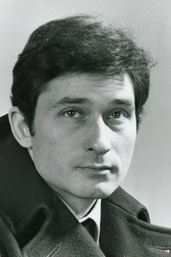 Jacques Portet as Maître Bouquet in Hot Lips