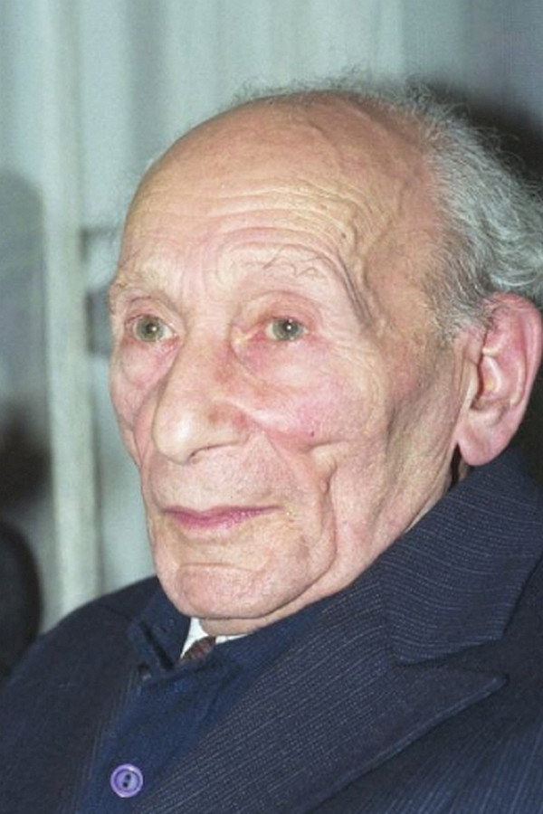 Julian Stryjkowski as we własnej osobie in I powiesz - Jestem