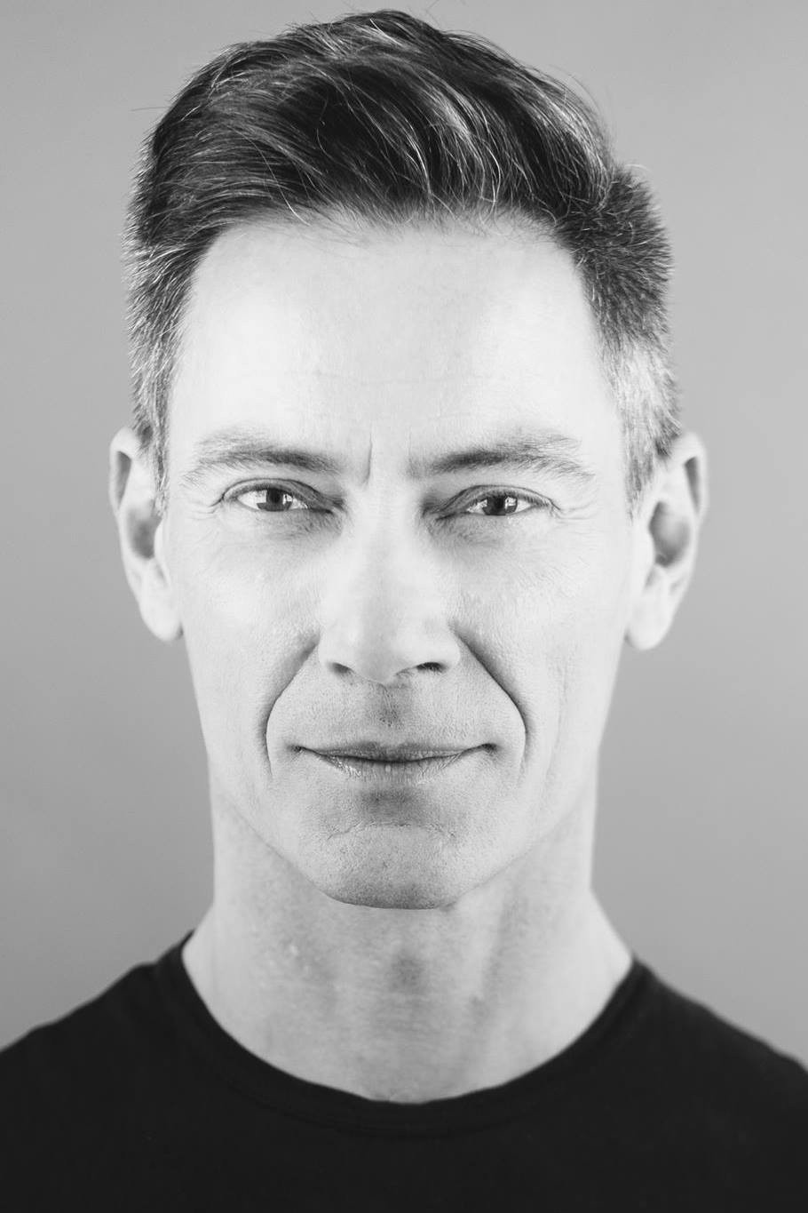 João Lobo as Pai da Criança in A língua