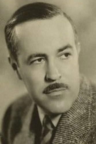 Howard Wendell as Mr. Dilts in Captain Scarface