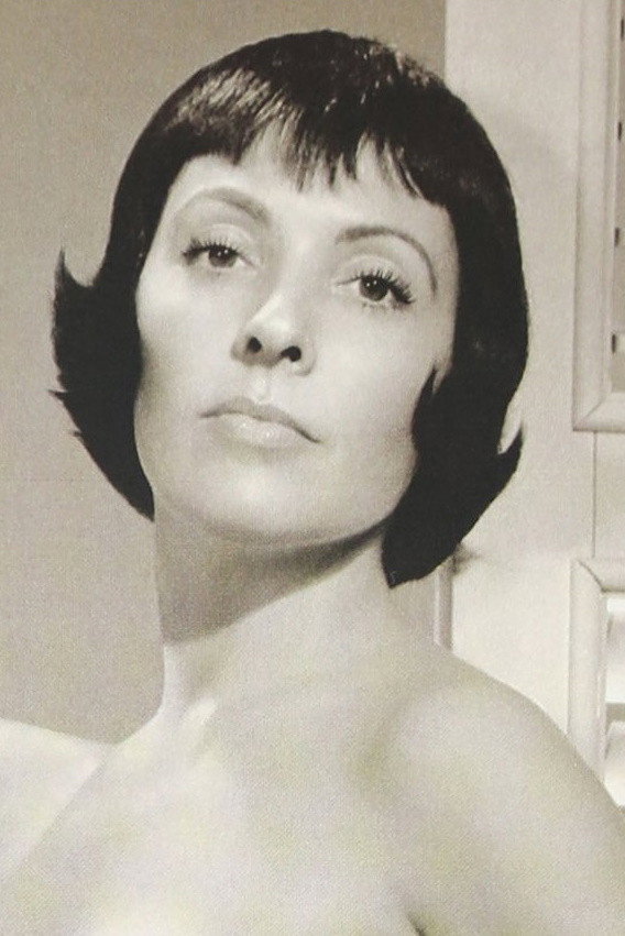 Keely Smith as Francie Wymore in Thunder Road